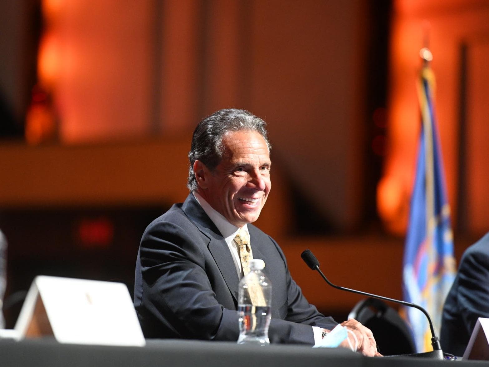 C U I D I โค๐ค๐ C U O M O